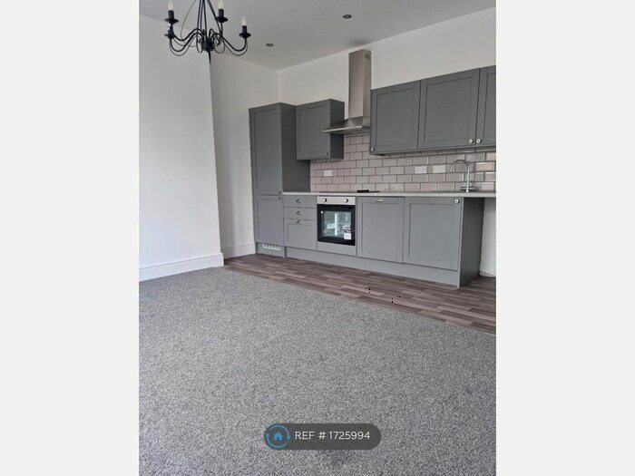 2 Bedroom Flat To Rent In Kensington, Bishop Auckland, DL14