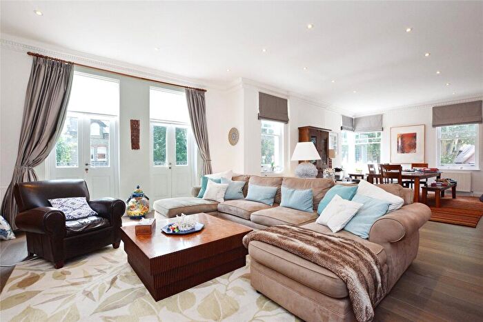 3 Bedroom Apartment To Rent In Ellerdale Road, Hampstead, London, NW3
