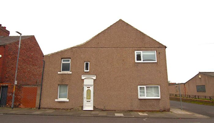 2 Bedroom End Of Terrace House For Sale In Beaumont Road, Middlesbrough, TS3