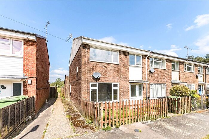 3 Bedroom End Terrace House For Sale In Headley Down, Hampshire, GU35
