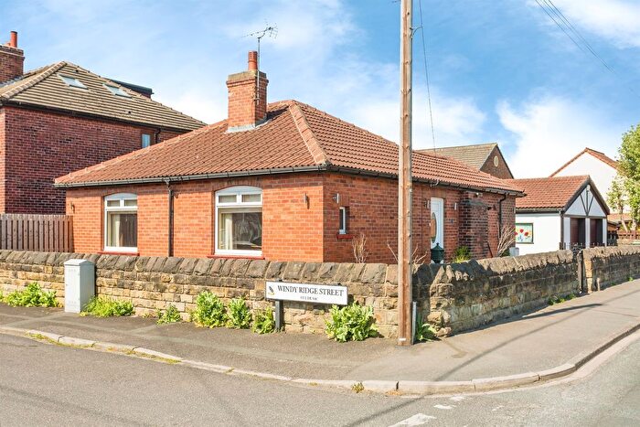 2 Bedroom Detached Bungalow For Sale In Westfield Road, Horbury, Wakefield, WF4