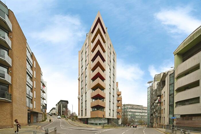 2 Bedroom Apartment For Sale In Stroudley Road, Brighton, BN1