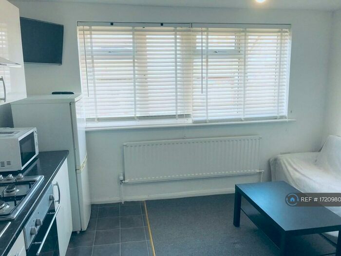 1 Bedroom Flat To Rent In Southampton Street, Reading, RG1