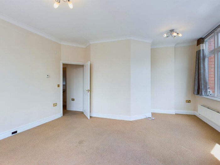 2 Bedroom Terraced House To Rent In Queens Road, Brookvale, Basingstoke, RG21