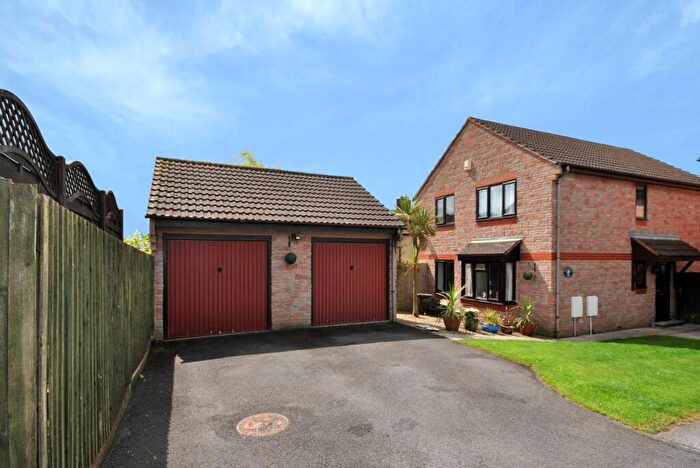 4 Bedroom Detached House For Sale In Cross Farm Road, Draycott, Cheddar, BS27