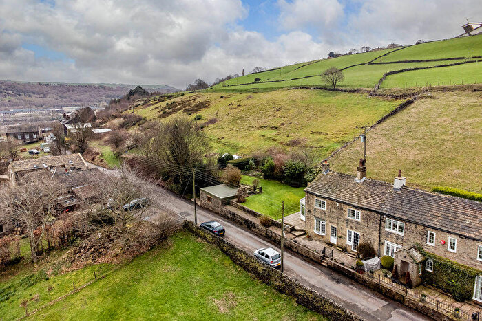 3 Bedroom Semi Detached House For Sale In - Sparkhouse Lane, Ripponden, HX6