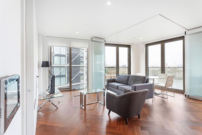 1 Bedroom Flat To Rent In Capital Building, Embassy Gardens, Nine Elms, London, SW11