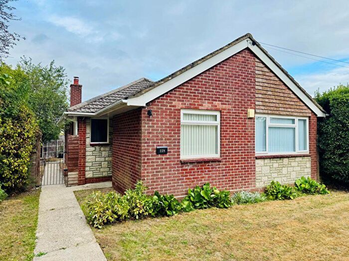 3 Bedroom Detached House For Sale In Horndean Road, Emsworth, PO10