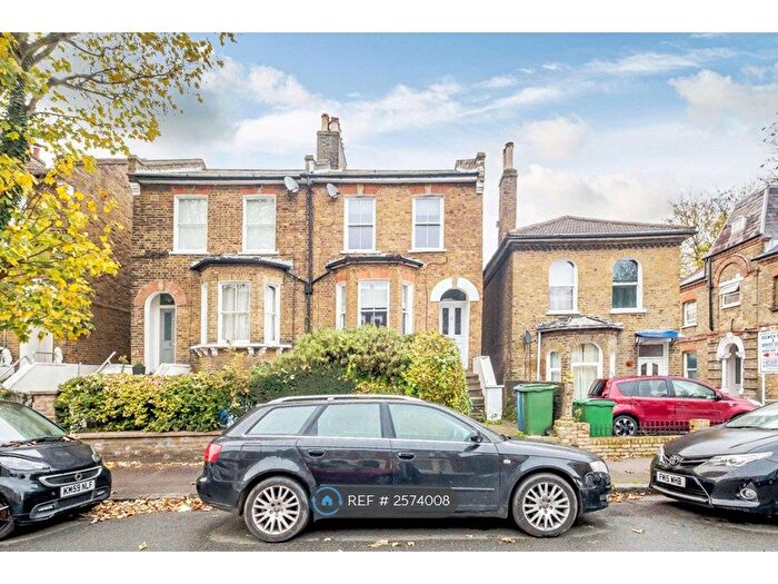 1 Bedroom Flat To Rent In Tyrrell Road, London, SE22