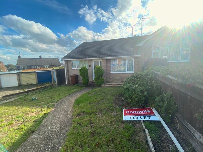 2 Bedroom Property To Rent In Rainham, Gillingham ME8