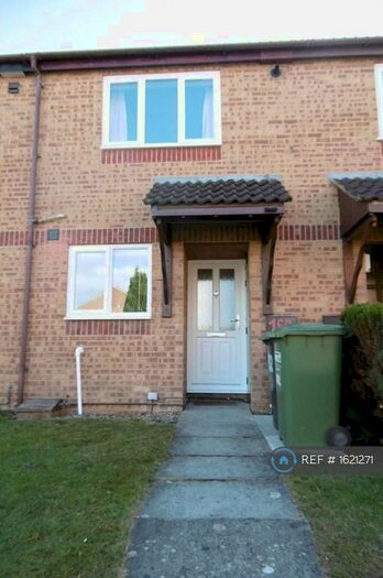 2 Bedroom Terraced House To Rent In New Road, Bristol, BS34