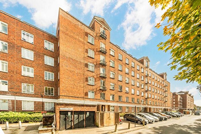 3 Bedroom Flat For Sale In Vermont Road, Wandsworth, SW18