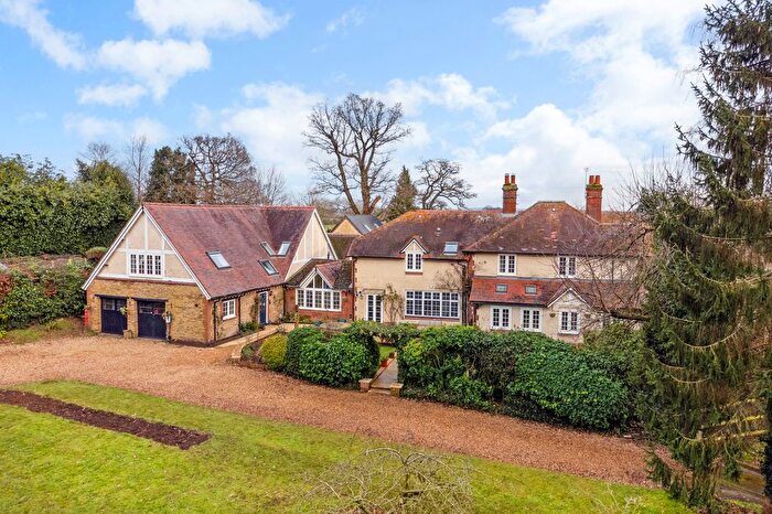 5 Bedroom Semi-Detached House For Sale In Pinewoods Road, Longworth, OX13