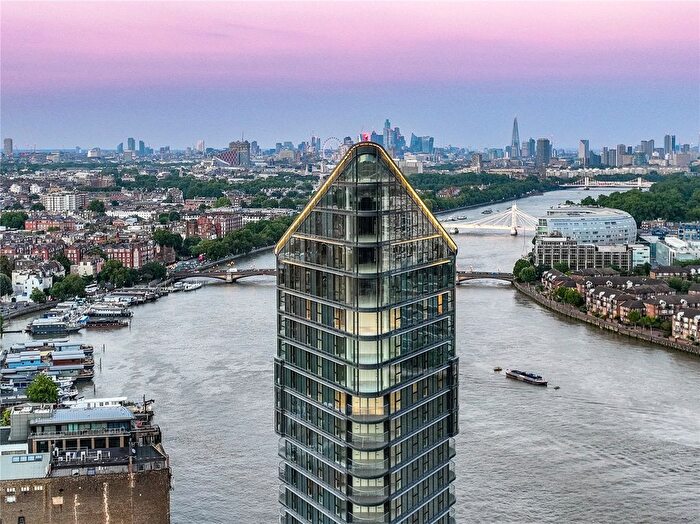 3 Bedroom Flat For Sale In Tower East, Chelsea Waterfront, Lots Road, London, SW10