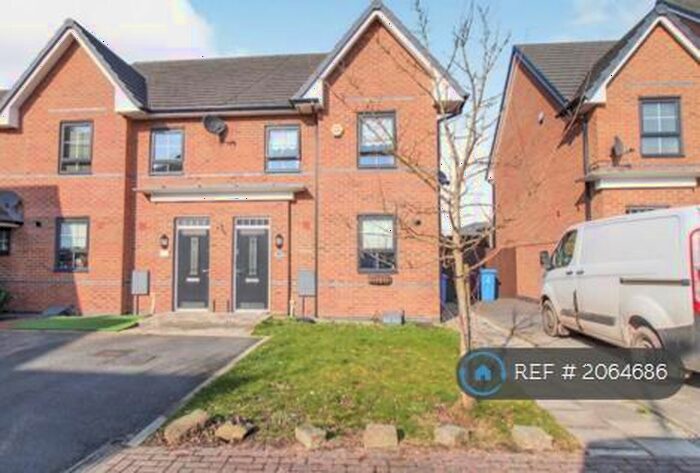 4 Bedroom End Of Terrace House To Rent In Deanland Drive, Liverpool, L24