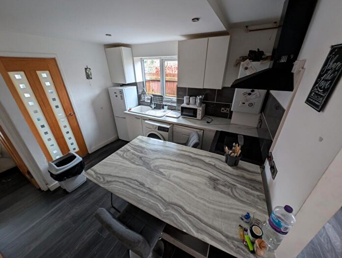 2 Bedroom Bungalow For Sale In Seaview Road, Wallasey, CH45