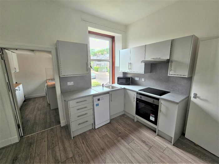 4 Bedroom Flat To Rent In Hilton Street, Kittybrewster, Aberdeen, AB24