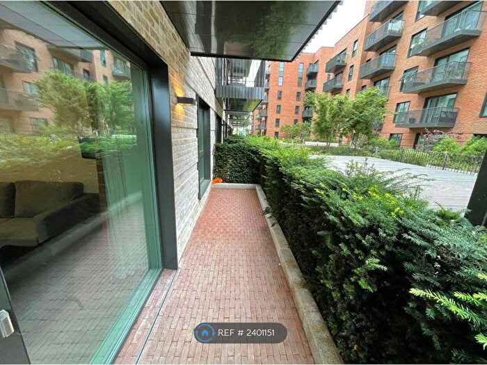 1 Bedroom Flat To Rent In Edwin House, Southall, UB1