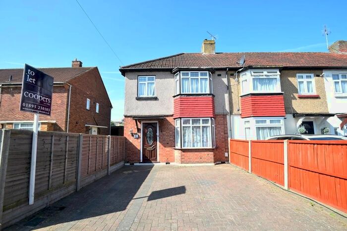 3 Bedroom End Of Terrace House To Rent In Floriston Avenue, Hillingdon, UB10
