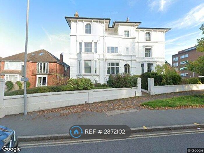 2 Bedroom Flat To Rent In Portsmouth Rd, Kingston, KT1