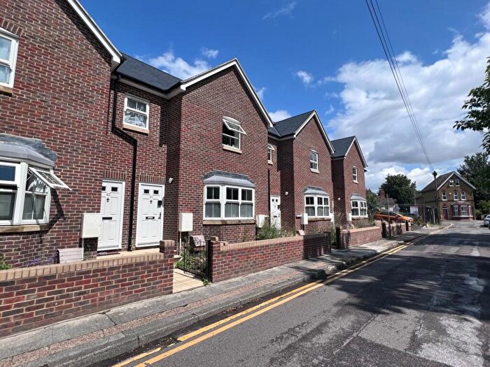 1 Bedroom Maisonette To Rent In Gordon Road, Canterbury, CT1