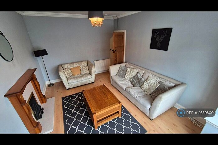 2 Bedroom Flat To Rent In Stevenson Grove, Edinburgh, EH11