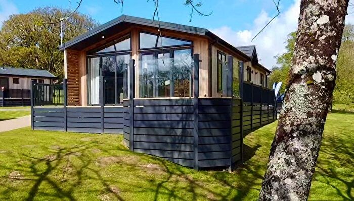 2 Bedroom Mobile/park Home For Sale In St. Tudy, Bodmin, PL30