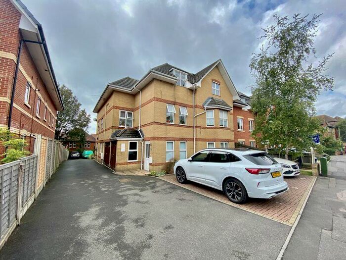 1 Bedroom Flat To Rent In Florence Road, Boscombe, Bournemouth, BH5