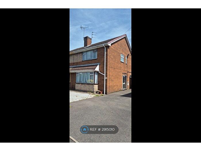 3 Bedroom Semi Detached House To Rent In Peatburn Avenue, Heanor, DE75