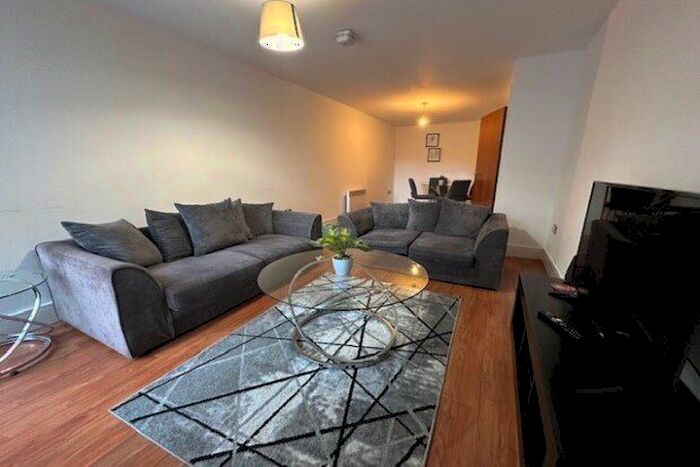 2 Bedroom Flat To Rent In Mount Pleasant, Liverpool, L3