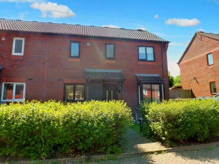 3 Bedroom Semi-Detached House To Rent In Harris Court, Aylesbury, HP20