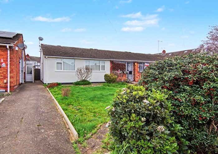 2 Bedroom Semi-Detached Bungalow For Sale In Croome Close, Coventry, CV6