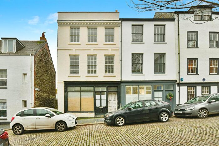 2 Bedroom Maisonette For Sale In Looe Street, Plymouth, PL4
