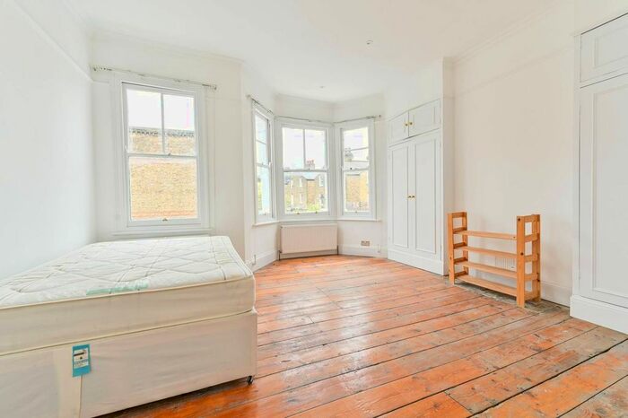 3 Bedroom Terraced House To Rent In Klea Avenue, Abbeville Village, London, SW4