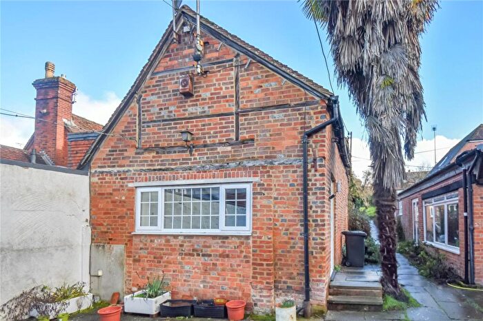 1 Bedroom Apartment To Rent In High Street, Hungerford, Berkshire, RG17