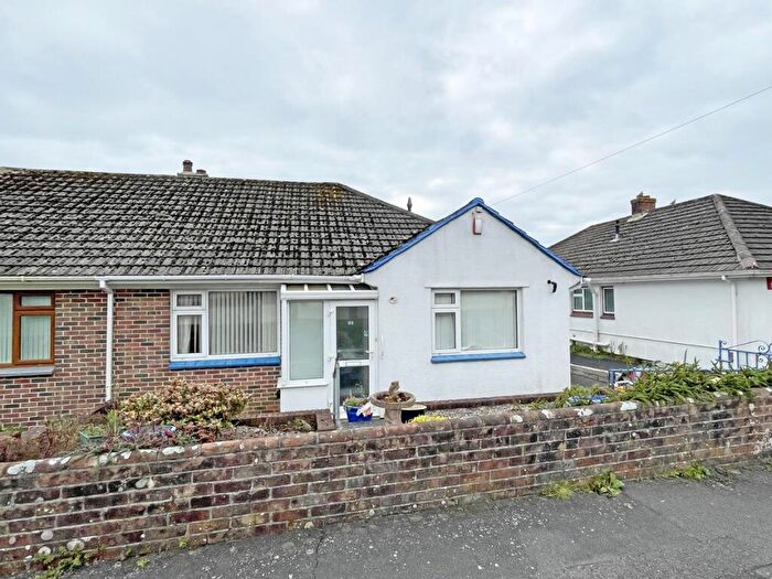2 Bedroom Semi-Detached Bungalow For Sale In Shirburn Road, Plymouth, PL6