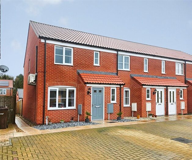 3 Bedroom End Terrace House For Sale In Catlyn Place, Wymondham, Norfolk, NR18