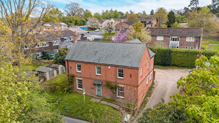 4 Bedroom Detached House For Sale In Rowan House, Southington, Overton, Basingstoke, RG25