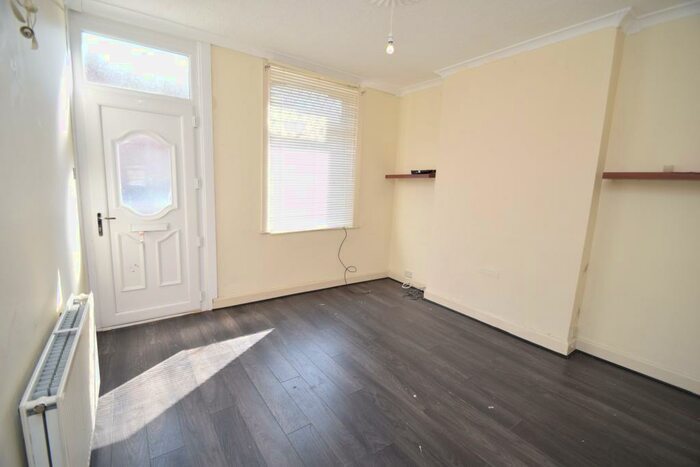 2 Bedroom House To Rent In Glanvor Road, Edgeley, Stockport, SK3