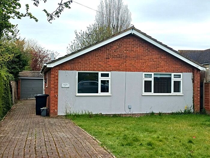 2 Bedroom Bungalow To Rent In Tankerton, Whitstable, Kent, CT5
