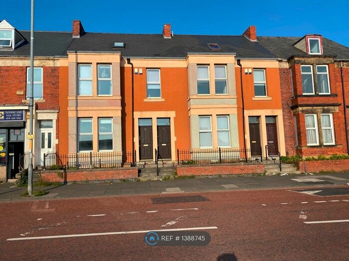 2 Bedroom Flat To Rent In Saltwell Road, Gateshead, NE8