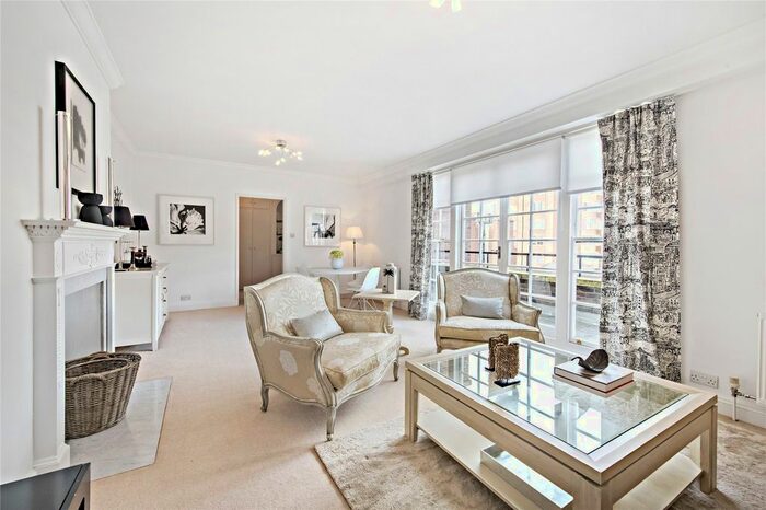 2 Bedroom Flat To Rent In Reeves Mews, Park Mount Lodge, W1K