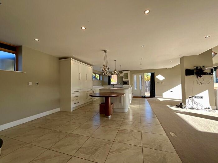 4 Bedroom Semi-Detached House To Rent In Watermill Lane, Nettleham, LN2