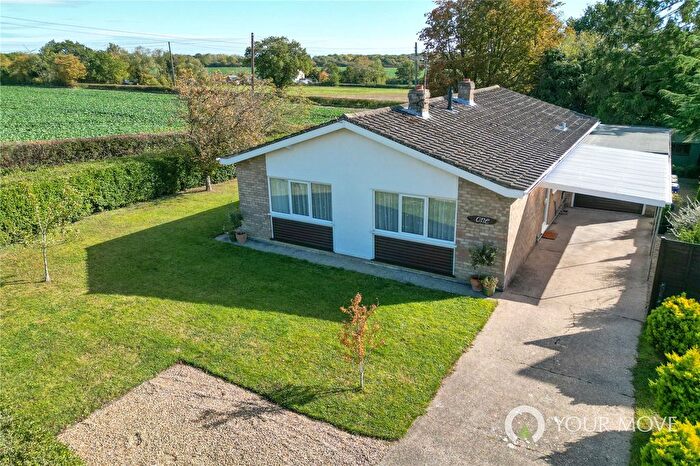 3 Bedroom Bungalow For Sale In Greenbank, Halesworth, Suffolk, IP19