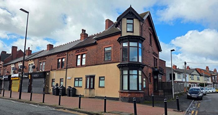 10 Bedroom Block Of Flats For Sale In Central Chambers, Bearwood Road, Smethwick, West Midlands, B66