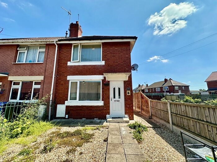 2 Bedroom House To Rent In The Homestead, Bentley, Doncaster, DN5