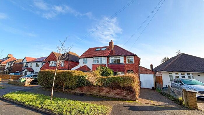 3 Bedroom Semi Detached House For Sale In Pine Ridge, Carshalton, Surrey., SM5