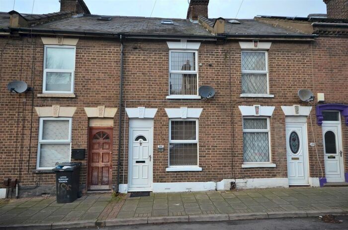 3 Bedroom Terraced House To Rent In North Street, Luton, LU2