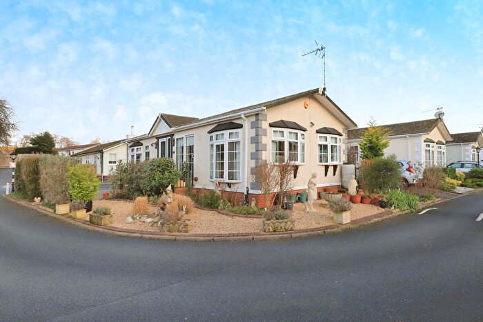 2 Bedroom Property For Sale In Severn Bank Park, Stourport-On-Severn, Worcestershire, DY13