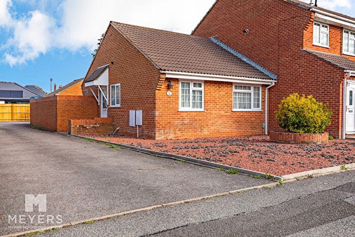 2 Bedroom Semi-Detached Bungalow For Sale In Copper Beech Gardens, Bournemouth, BH10